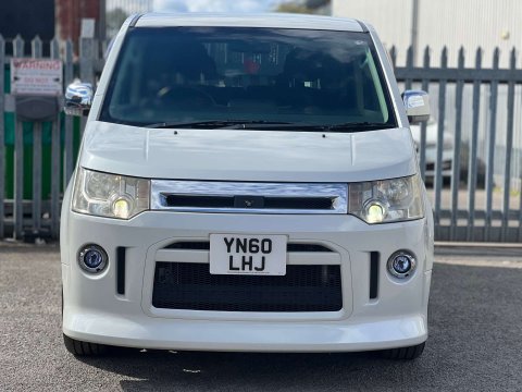 Mitsubishi Delica Roadest 4