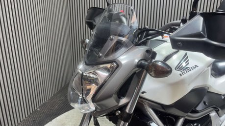 Honda NC700 2012 ONLY 19K NEW MOT 47BHP A2 READY SERVICED COMMUTER BIKE 13