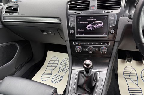 Volkswagen Golf GTI PERFORMANCE - FULL LEATHER - TWO OWNERS - ADAPTIVE CRUISE CONTROL 46
