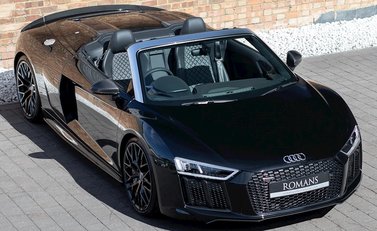 Audi R8 V10 Plus Spyder 8