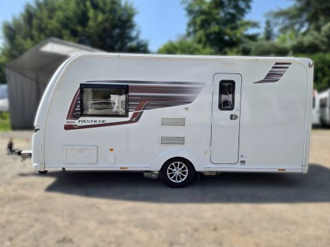 Coachman Pastiche 460 8