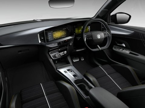 New Mokka Electric 207kW 281ps GSE from £390 per month 7.9% APR PCP 5