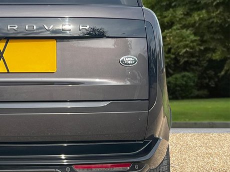 Land Rover Range Rover P400 MHEV AUTOBIOGRAPHY 23