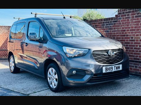 Vauxhall Combo Life 1.2 Turbo GPF Energy MPV 5dr Petrol Manual Euro 6 (s/s) (110 ps) 5