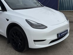 Tesla Model Y SUV 5dr Electric Auto RWD (346 ps) 13