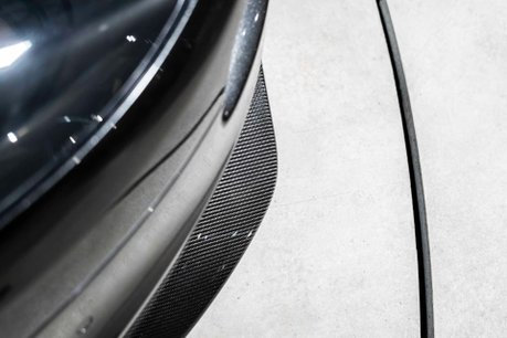 Aston Martin Vanquish V12. ONE OWNER. LOW MILEAGE. CARBON FIBRE INTERIOR. ONE-77 WHEEL. B & O. 46