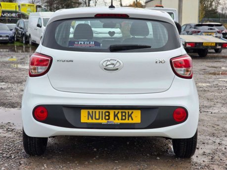 Hyundai i10 1.2 SE Hatchback 5dr Petrol Auto Euro 6 (87 ps) 15