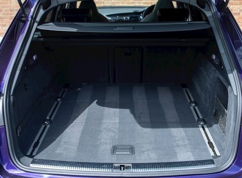 Audi RS6 Avant Performance 31