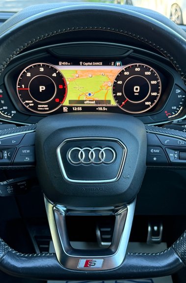Audi Q5 TDI QUATTRO VORSPRUNG - FACTORY TOWBAR - PAN ROOF -APPLE CARPLAY  