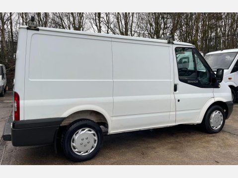 Ford Transit 2.2 TDCi 260 FWD L1 H1 5dr 8