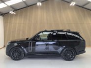 Land Rover Range Rover 4.4 Range Rover First Edition Auto 4WD 5dr 17