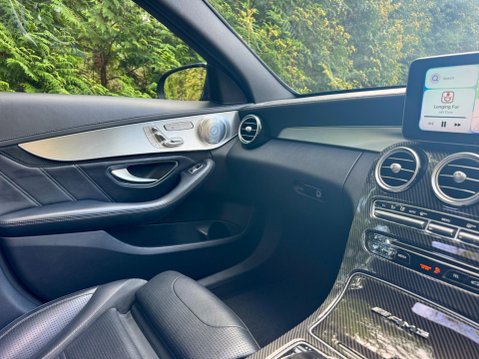 Mercedes-Benz C Class 4.0 C63 V8 BiTurbo AMG (Premium) SpdS MCT Euro 6 (s/s) 4dr 77