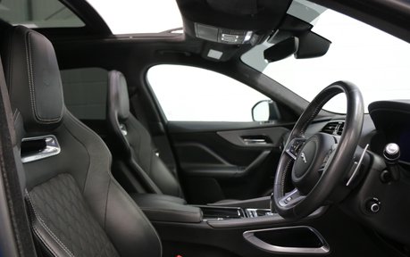 Jaguar F-Pace SVR AWD - Stunning Example with Sliding Panoramic Roof 19