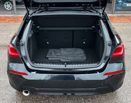 BMW 1 Series 1.5 118I SE Auto 5dr 71