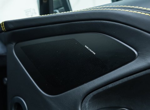 Aston Martin Vanquish S 24