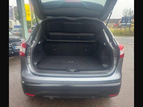 Nissan Qashqai 1.5 dCi Tekna 2WD Euro 6 (s/s) 5dr 32