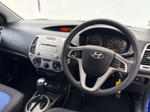 Hyundai i20 1.4 i20 Comfort Auto 5dr 45