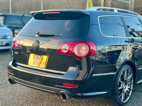 Volkswagen Passat 3.6 FSI V6 R36 DSG 4Motion Euro 5 5dr 34