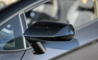 Lamborghini Aventador S LP740-4 Roadster 26