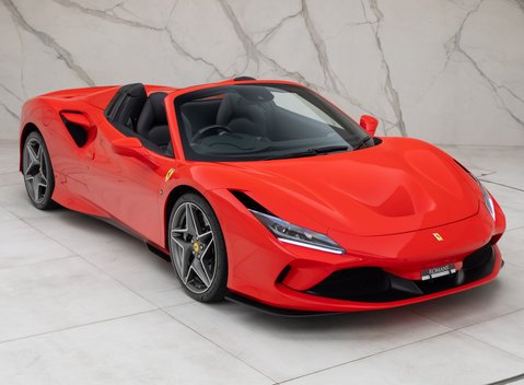 Ferrari F8 Spider 11
