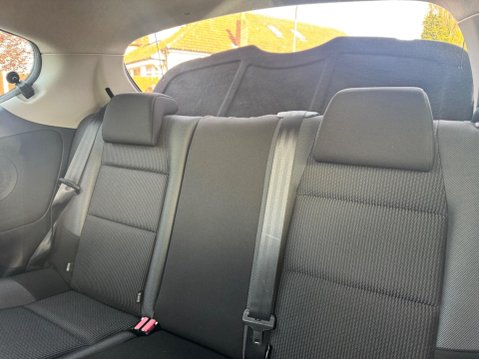 Peugeot 207 1.4 S Euro 5 3dr (A/C) 22