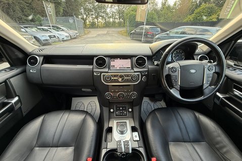 Land Rover Discovery SDV6 SE TECH - ULEZ COMPLIANT -FULL LR SERVICE HISTORY - 9 SERVICES -TOWBAR 13