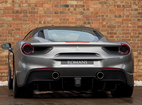 Ferrari 488 GTB 3