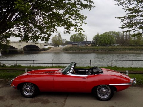 Jaguar E-Type S1½ 4.2 Roadster 69