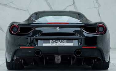 Ferrari 488 GTB Tailor Made 8