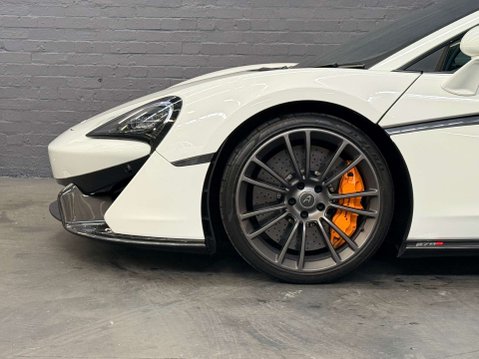 McLaren 570S 3.8T V8 Coupe 2dr Petrol SSG Euro 6 (s/s) (570 ps) 39