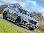 Bentley Bentayga 4.0 V8 7 Seats 19