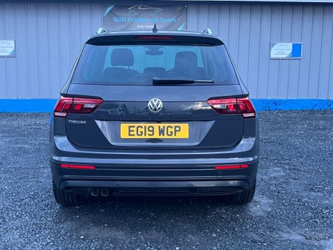Volkswagen Tiguan 2.0 TDI Match Euro 6 (s/s) 5dr 8