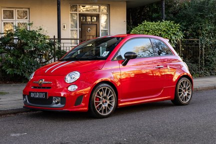 Abarth 695 Tributo Ferrari 1