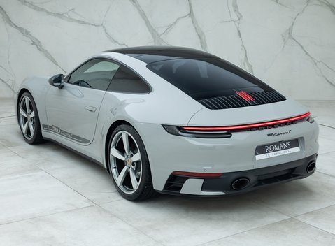 Porsche 911 Carrera T (992) 9