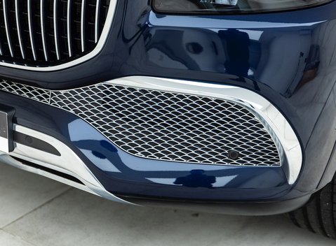 Mercedes-Benz GLS 600 35