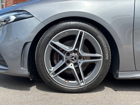 Mercedes-Benz A Class A 180 D AMG LINE PREMIUM PLUS 7