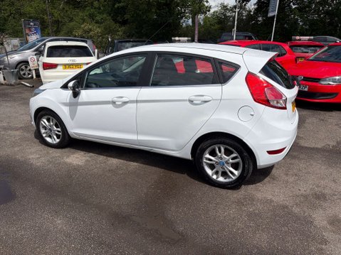 Ford Fiesta 1.5 TDCi Zetec Hatchback 5dr Diesel Manual Euro 6 (75 ps) 9