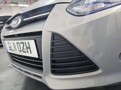 Ford Focus 1.6 Focus Zetec 105 5dr 94