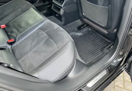 Audi A6 AVANT TDI QUATTRO S LINE AUTO 28