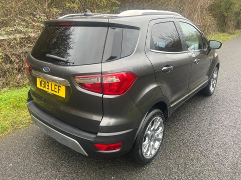 Ford Ecosport TITANIUM 7