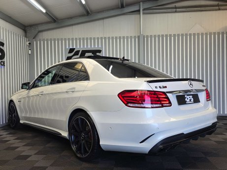 Mercedes-Benz E Class 5.5 E63 V8 BiTurbo AMG S Saloon 4dr Petrol SpdS MCT Euro 6 (s/s) (585 ps) 33