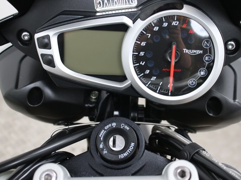 Triumph Speed Triple SPEED TRIPLE 94 23