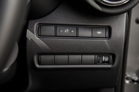 Nissan Juke N-CONNECTA 15