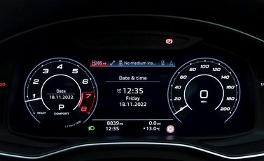 Audi RS6 Avant Carbon Black 18