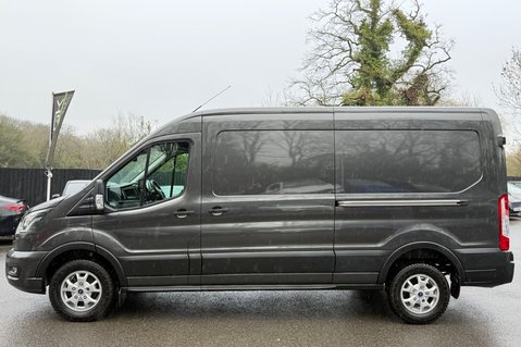 Ford Transit 350 LIMITED ECOBLUE - RARE SPEC VAN - L3H2 - CRUISE -CAMERA - LWB MID ROOF 10