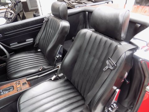 Mercedes-Benz R107 300 SL Sports 22