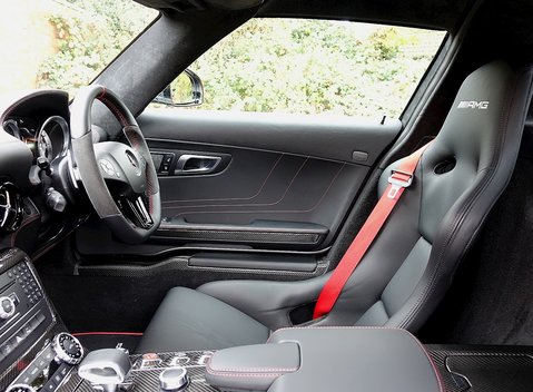 Mercedes-Benz SLS AMG GT 20