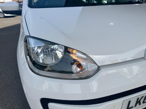 Volkswagen Up 1.0 BlueMotion Tech High up! Euro 5 (s/s) 5dr 11