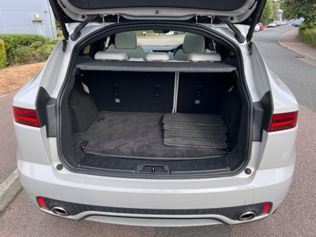 Jaguar E-Pace 2.0 D180 R-Dynamic HSE Auto AWD Euro 6 (s/s) 5dr 47
