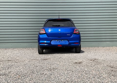 Suzuki Swift Motion 1.2 Mild Hybrid 12